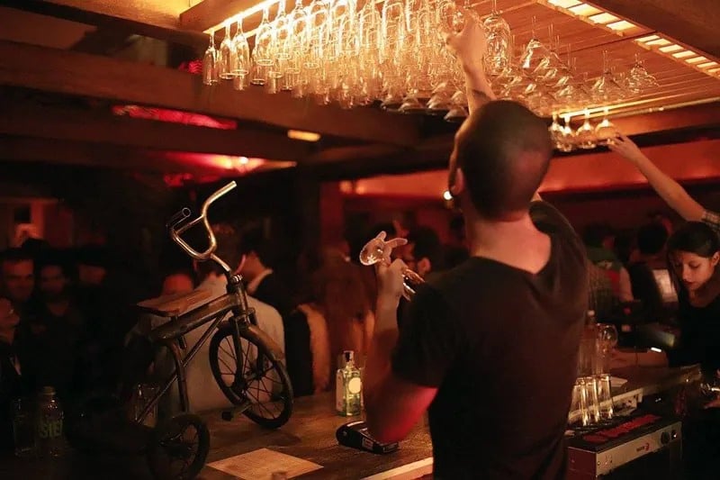 El Coq Bogotá, Bares en Bogotá