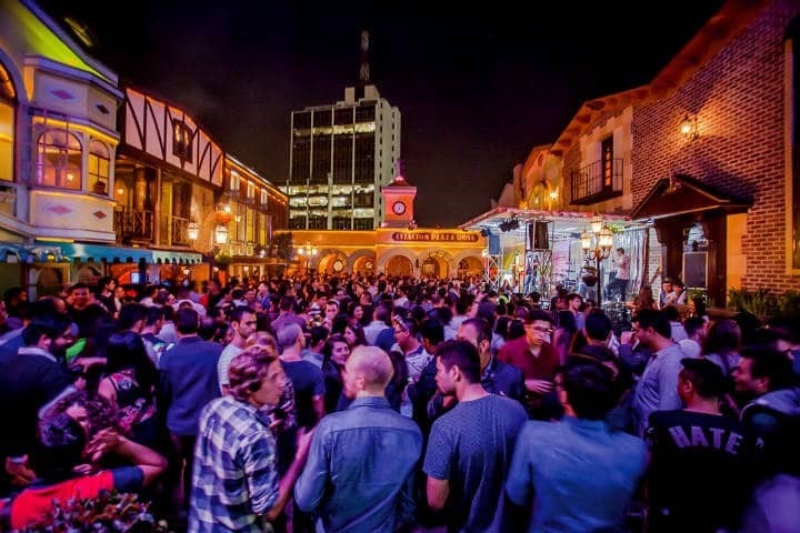 Theatron entre los mejores bares en Bogotá